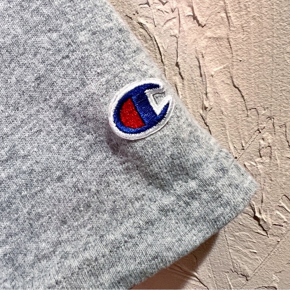 Heather Gray Champion Heavyweight Cotton Patch Logo Tee Size M Short Sleeve - Picture 5 of 6